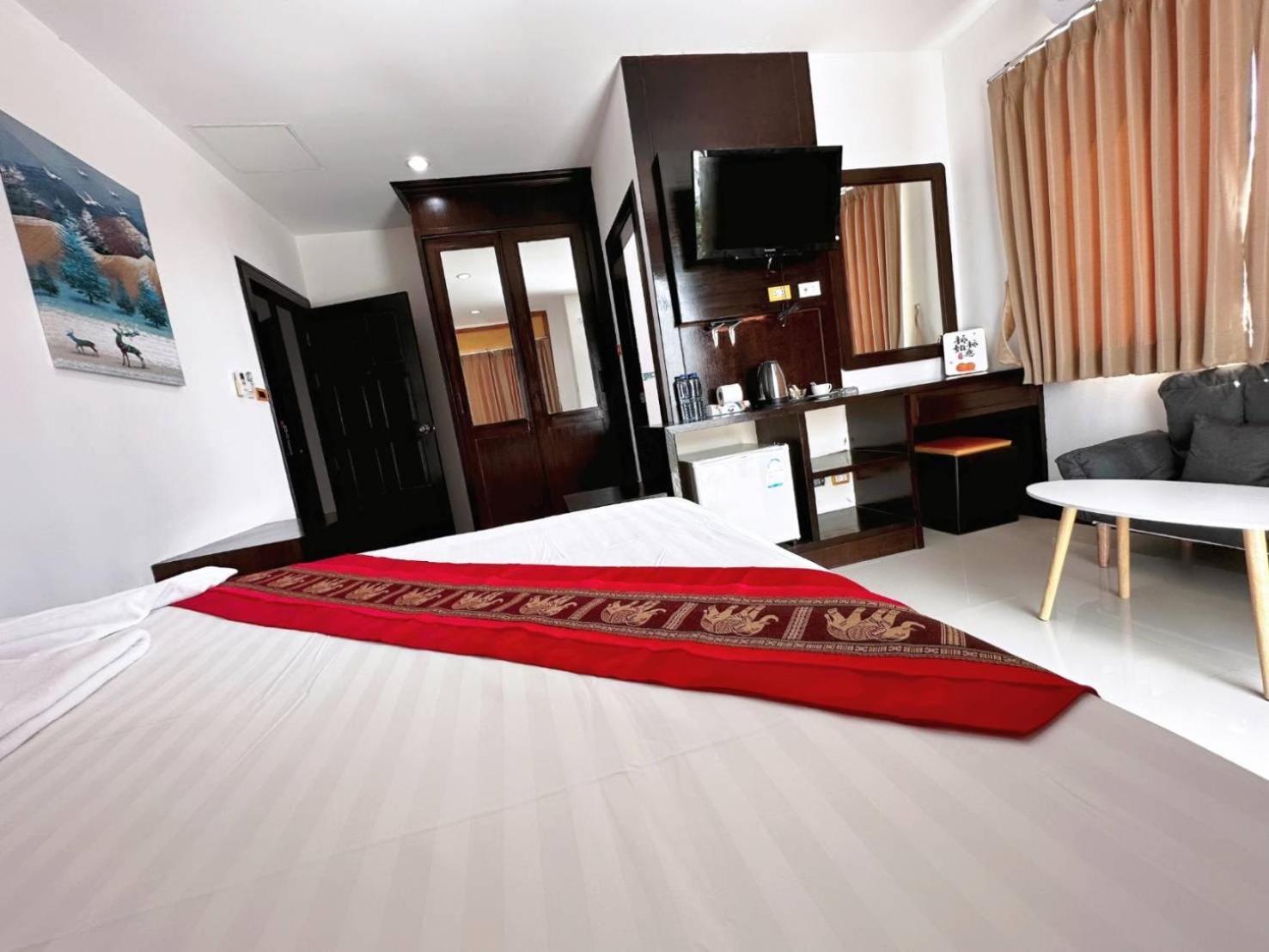 Abby'S House Hotel Patong Esterno foto