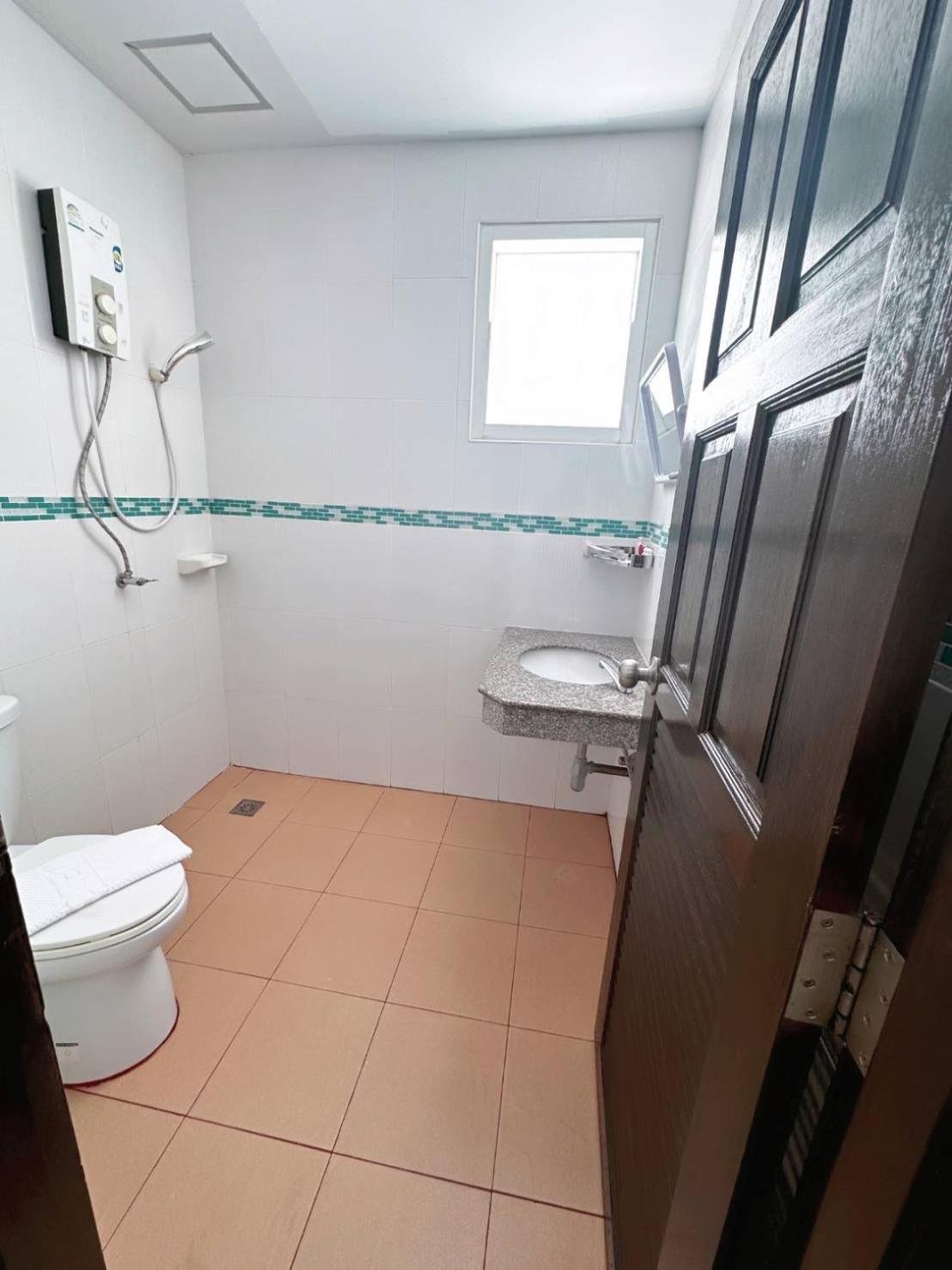 Abby'S House Hotel Patong Esterno foto