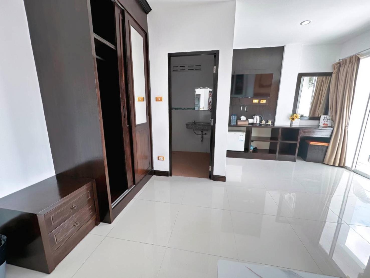 Abby'S House Hotel Patong Esterno foto
