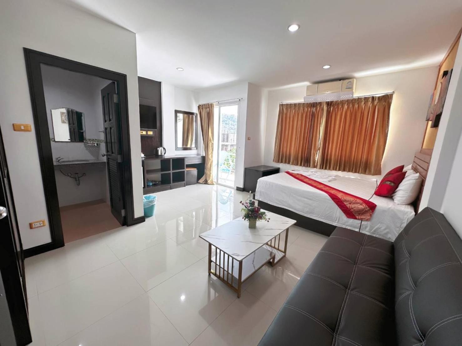 Abby'S House Hotel Patong Esterno foto
