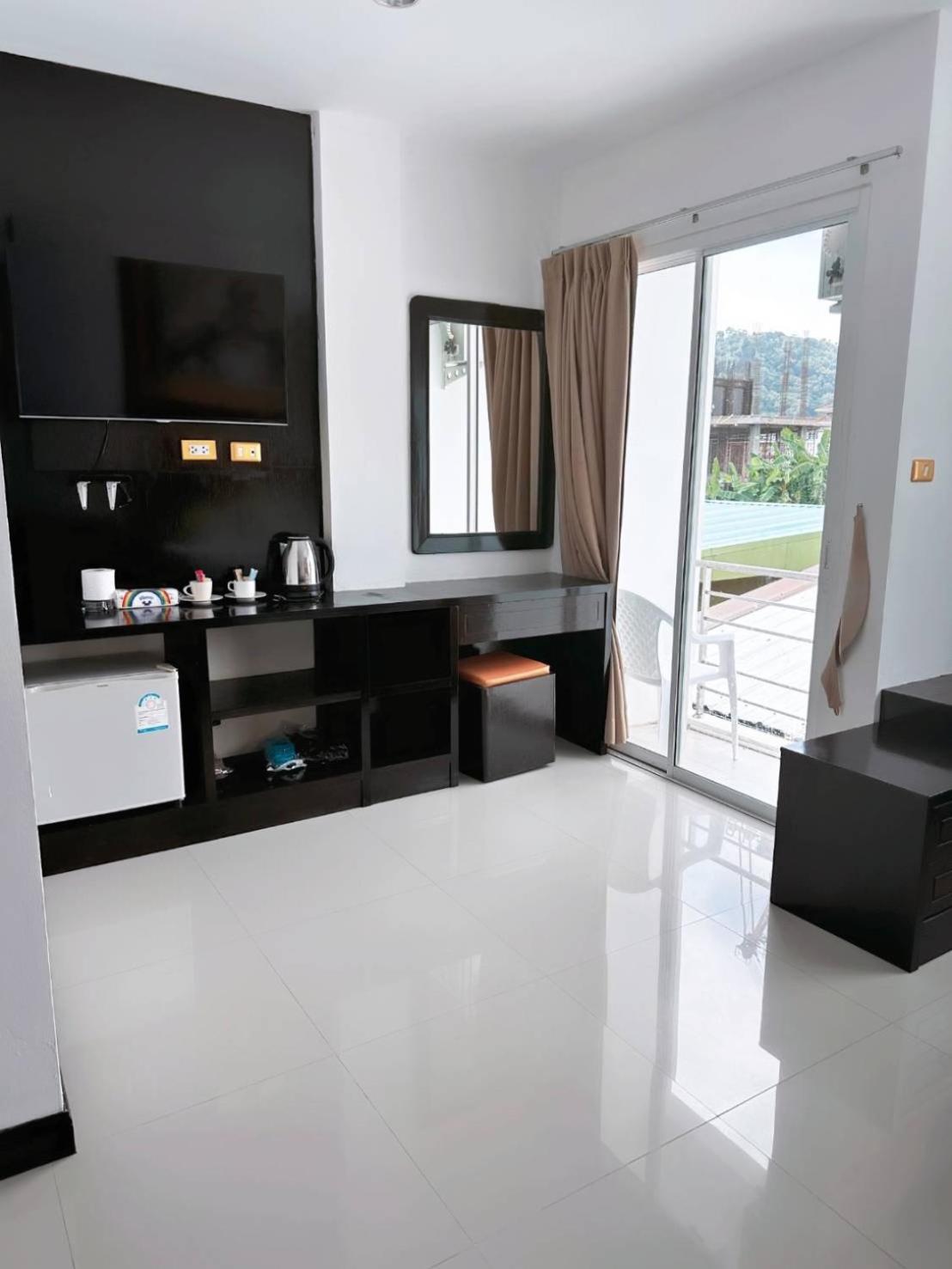Abby'S House Hotel Patong Esterno foto