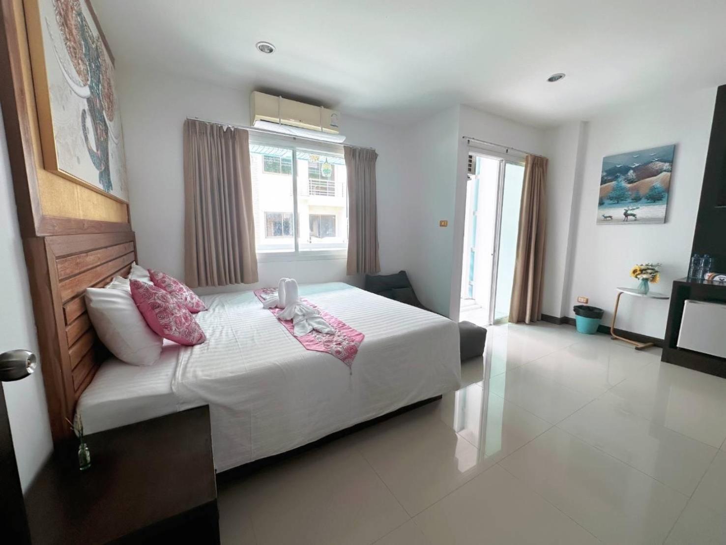 Abby'S House Hotel Patong Esterno foto