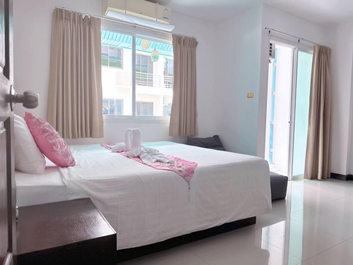 Abby'S House Hotel Patong Esterno foto